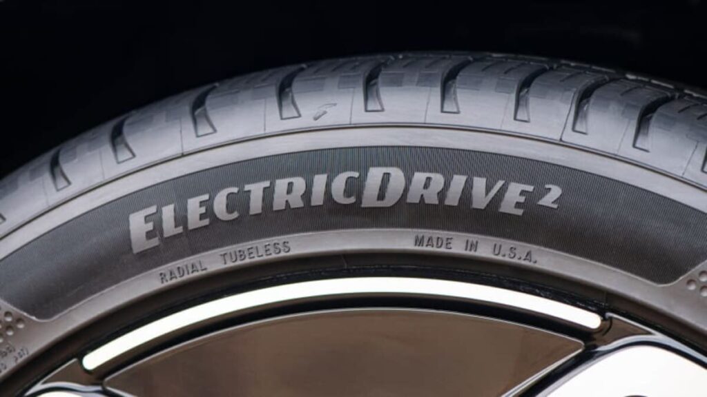 Goodyear представила нові шини для електромобілів — photo 2