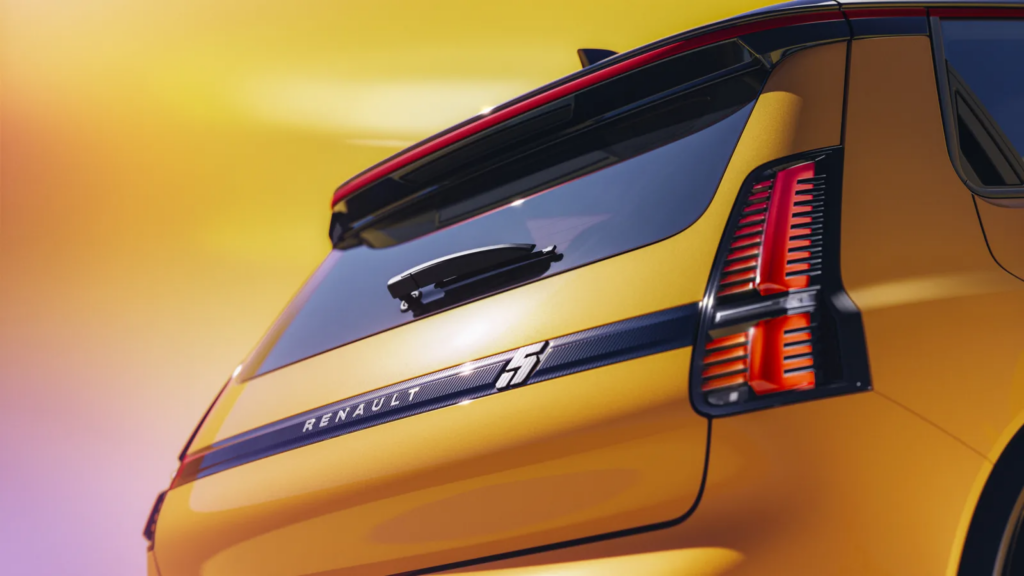 Renault 5 E-Tech – EV-відродження легенди з приємною ціною — photo 4