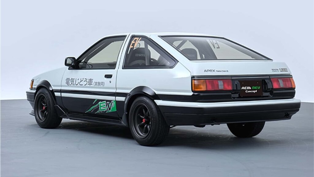 Лише переможець поїде на концепті електричного Toyota AE86 — photo 2