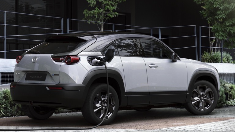 Mazda планує електричний седан — photo 2