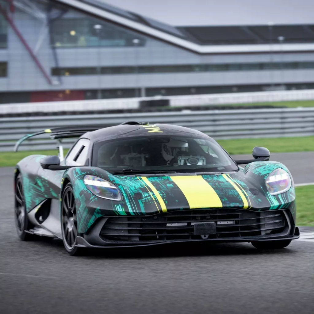 Aston Martin відкладає плани щодо електромобілів — photo 2