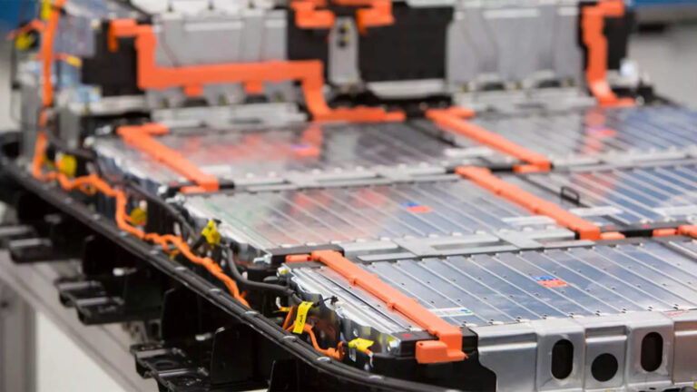 SAIC розпочне масове виробництво твердотільних батарей у 2026 році — photo 9899