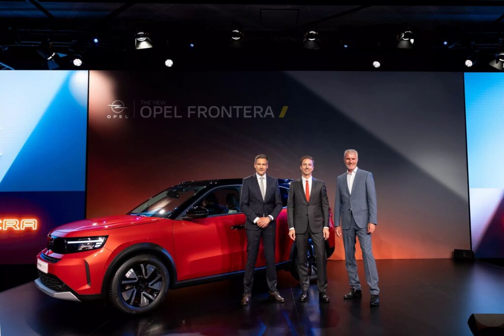Новый Opel Frontera предлагает 7-местные места по цене от 24 тыс. евро — photo 9240