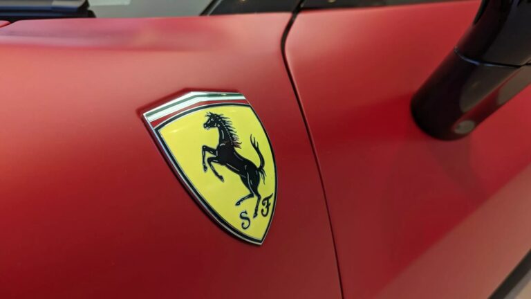 Перший електромобіль Ferrari коштуватиме понад $500 тисяч — photo 11178