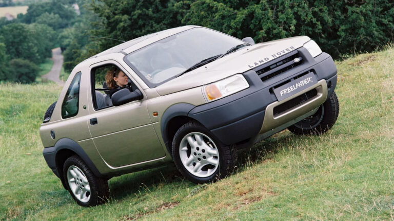 Land Rover відродить Freelander в якості китайського електричного кросовера — photo 11179