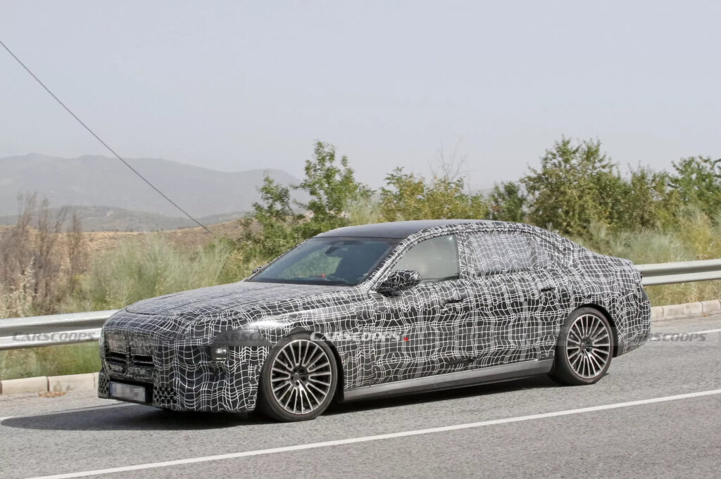 На флагманський BMW 7-Series очікують серйозні зміни — photo 2