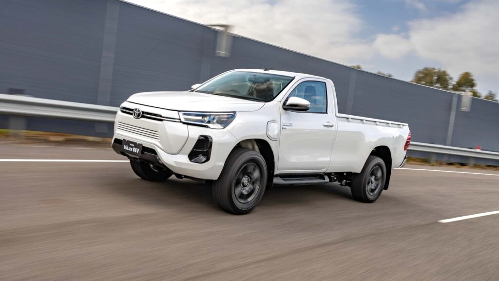 Электрический Toyota Hilux наконец запустят в производство — photo 4