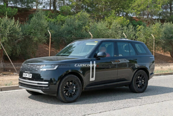 Прототип електричного Range Rover помітили без камуфляжу — photo 17096