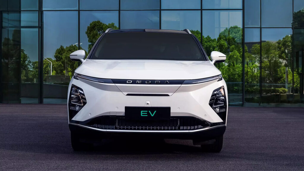 Chery готовится внедрить твердотельные батареи в 2026 году — photo 3