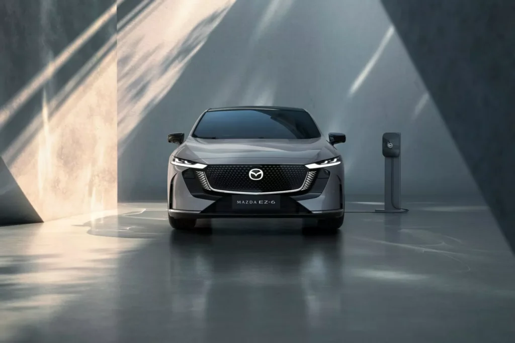 Дебютував Mazda EZ-6 – електроседан з запасом ходу до 1300 км — photo 10