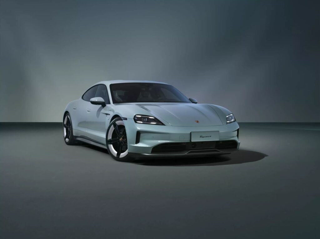 Porsche Taycan получил две новые комплектации — photo 2