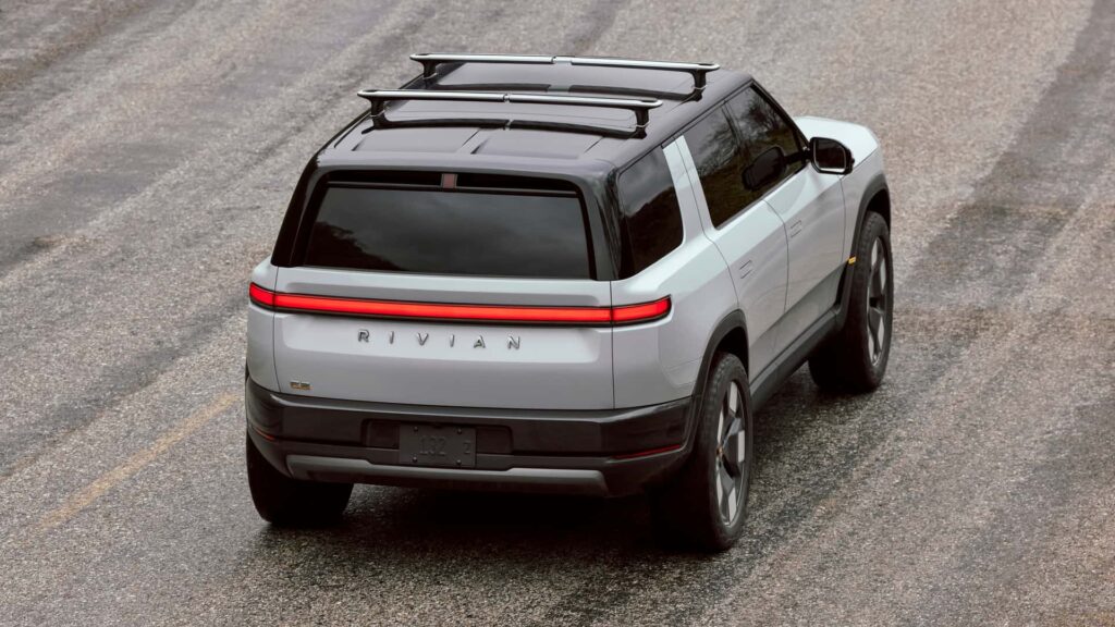 Rivian R2 отримає нові потужні батареї від LG Energy Solution — photo 4