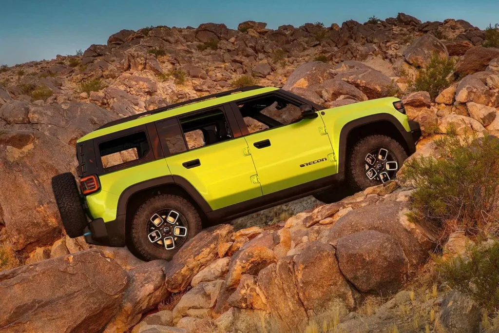 Jeep Recon EV стане електричним аналогом легендарного Wrangler — photo 8