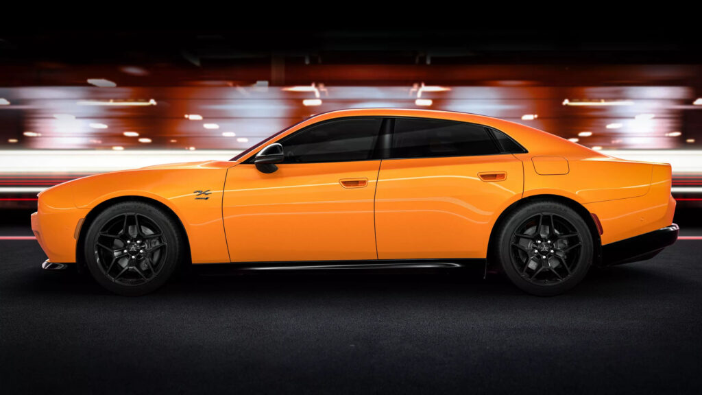 Електричний Dodge Charger з’явиться в Європі у 2025 році — photo 3