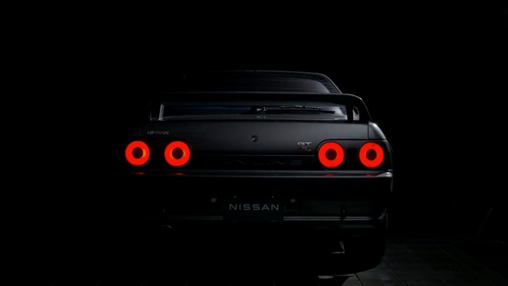 Nissan створив електричний GT-R R32 — photo 2