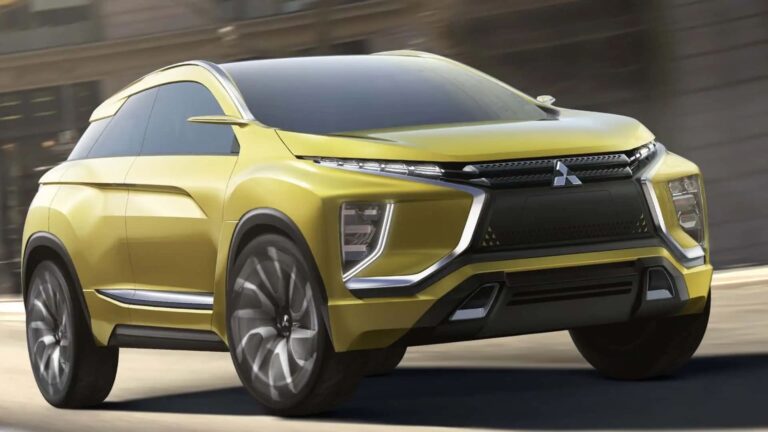 Mitsubishi готовит новый электрокроссовер на 2026 год — photo 28488