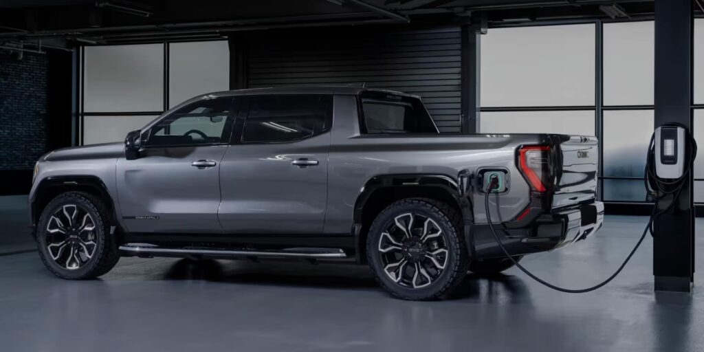 GMC Sierra EV Denali установил рекорд запаса хода — photo 3