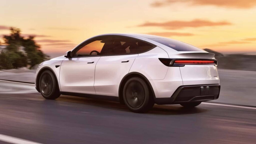 Tesla Model Y “Juniper” починають збирати в Європі — photo 7