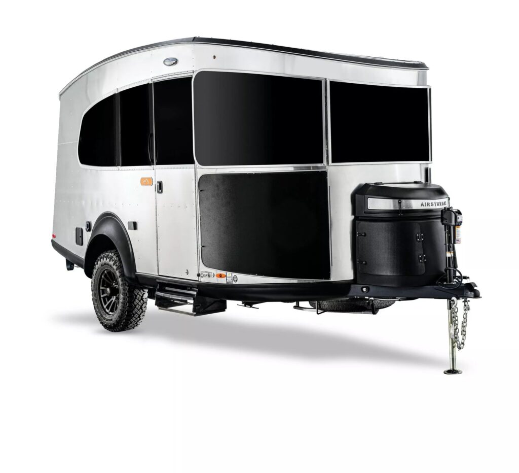 Airstream Basecamp 20Xe – автономный кемпер для электромобилистов — photo 6