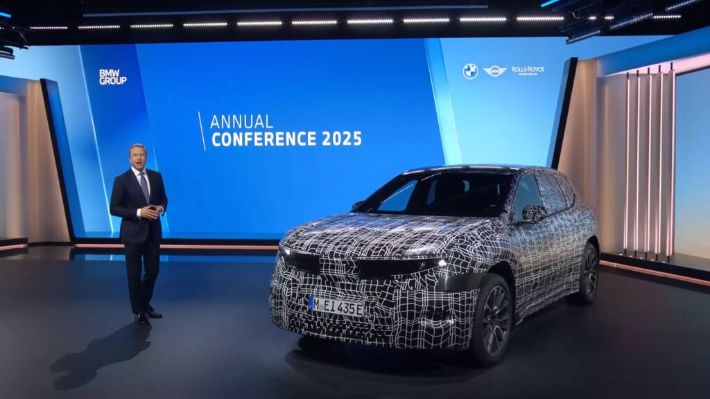 BMW iX3 Neue Klasse дебютує у вересні та отримає 4 суперкомпьютери — photo 5