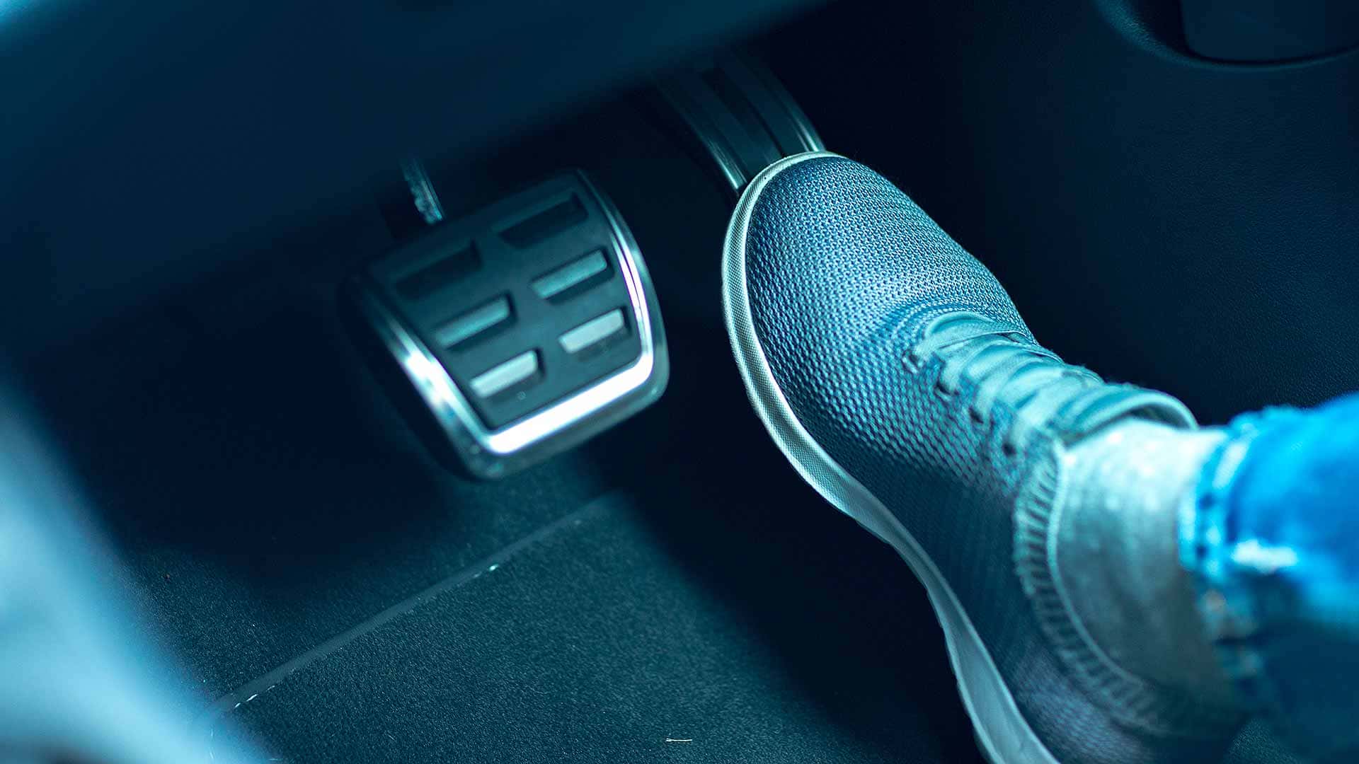 Режим управления одной педалью в электромобилях не представляет угрозы — вывод NHTSA — photo 76151