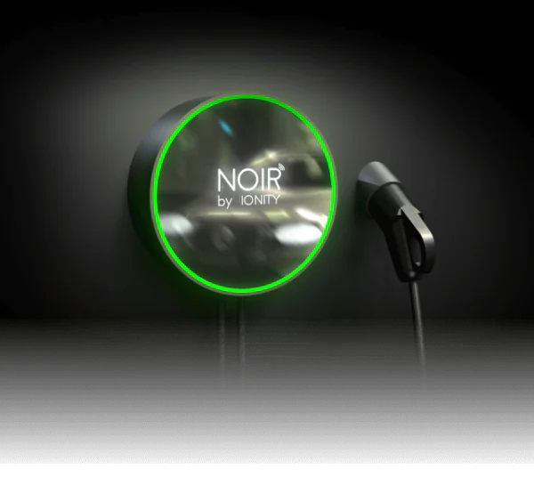 NOIR iOne — photo 1683
