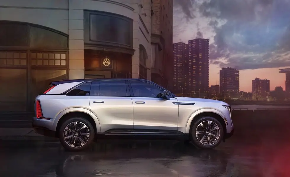 Електричний Cadillac Escalade iQL стане ще більшим — photo 2