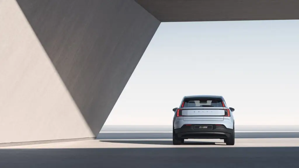 В Украину прибыл Volvo EX30 — photo 7