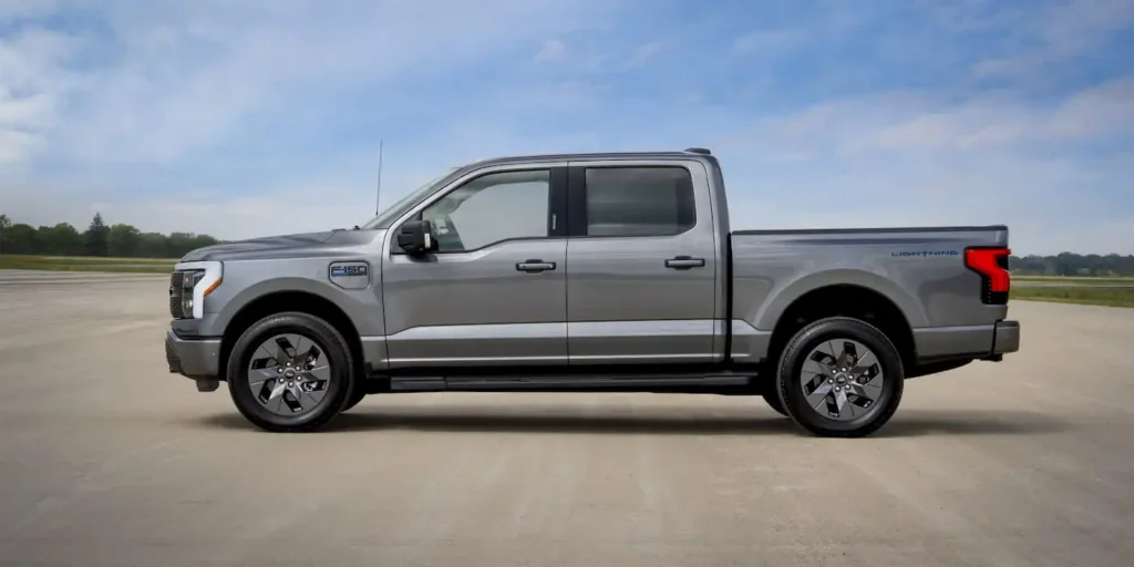 Ford F-150 Lightning становится глобальным — photo 3