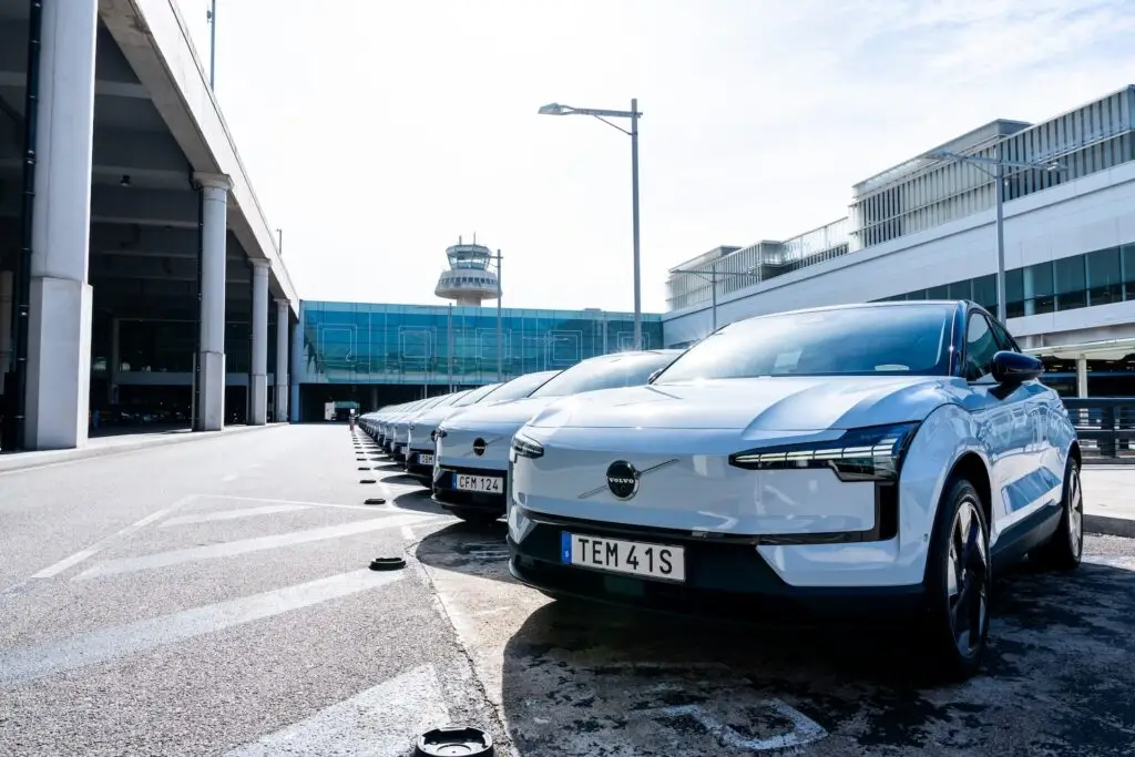 В Украину прибыл Volvo EX30 — photo 2