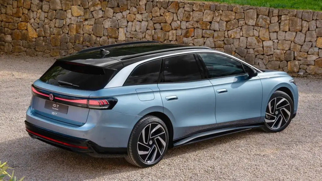 ID.7 Tourer – перший електричний універсал Volkswagen — photo 7
