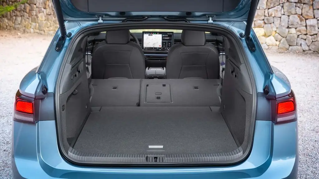 ID.7 Tourer – перший електричний універсал Volkswagen — photo 4
