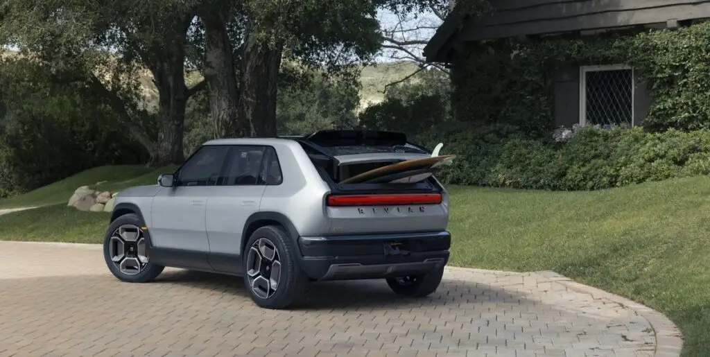 Rivian R3 – еще меньший электрический внедорожник — photo 4