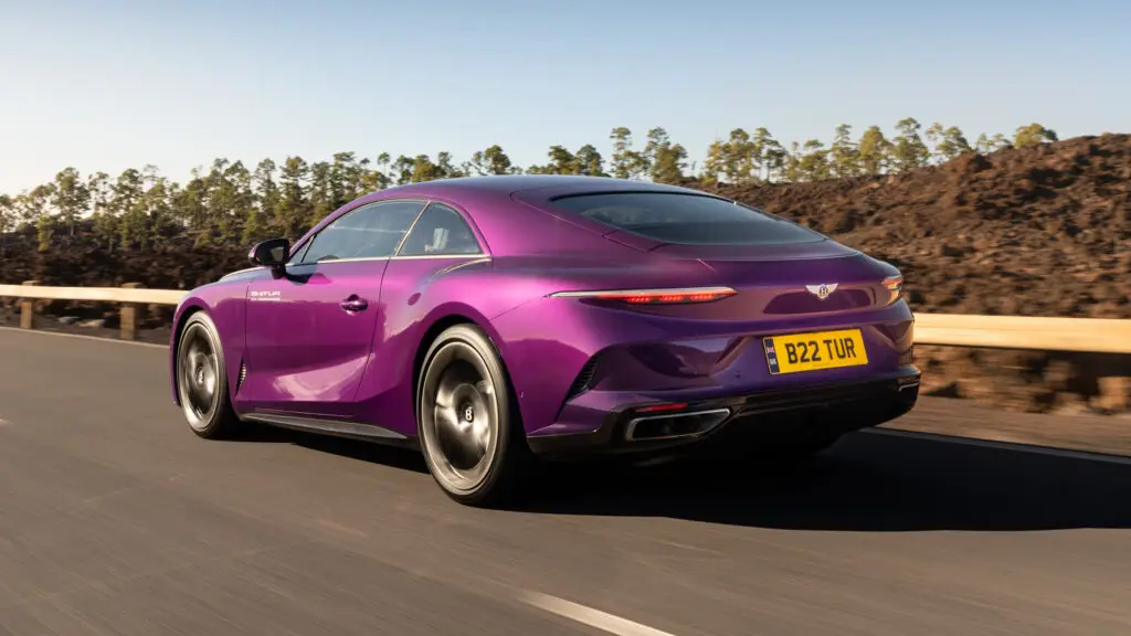 Перший електромобіль Bentley матиме унікальний дизайн — photo 3