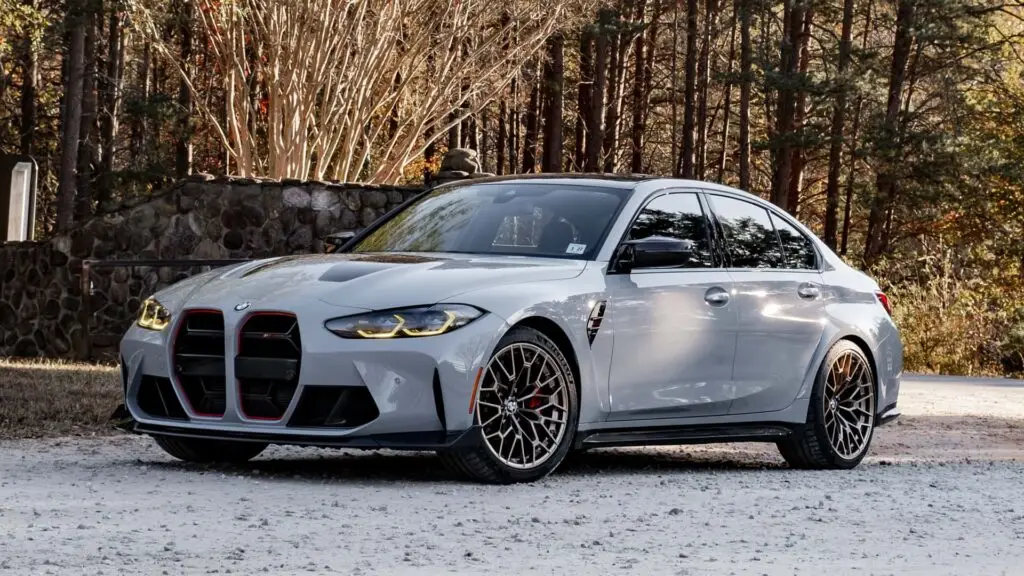 BMW выпустит бензиновый и электрический M3 одновременно? — photo 2