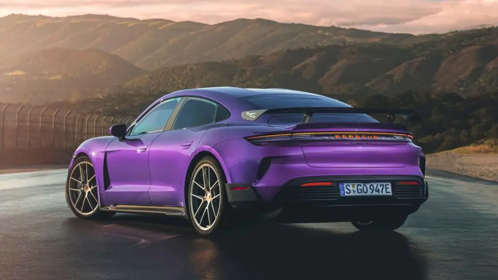 Taycan Turbo GT – найшвидший Porsche в історії — photo 4