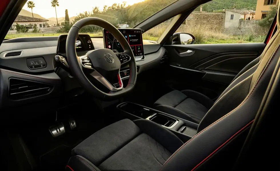 VW представив ID.3 GTX EV Hot Hatch та ID.7 GTX Wagon — photo 3