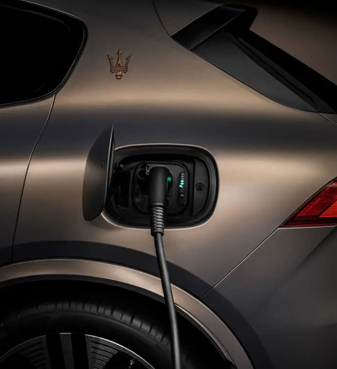 Maserati Grecale Folgore – перший EV кросовер марки пішов у серію — photo 5