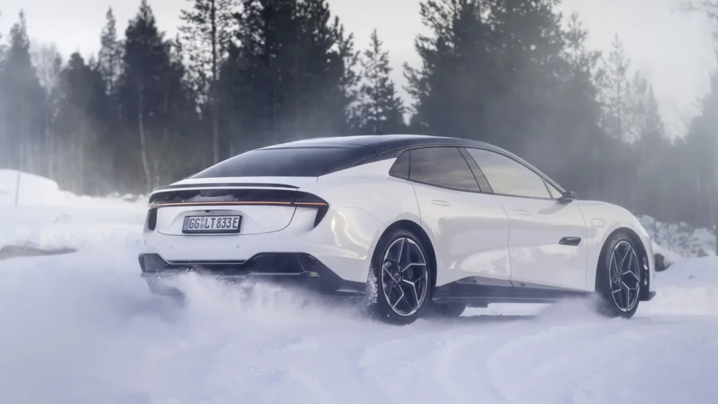 Lotus Emeya завершує зимові випробування — photo 2