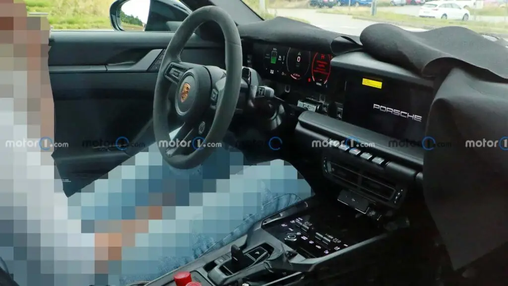 Електричний Porsche Boxster спіймали на тестах — photo 2