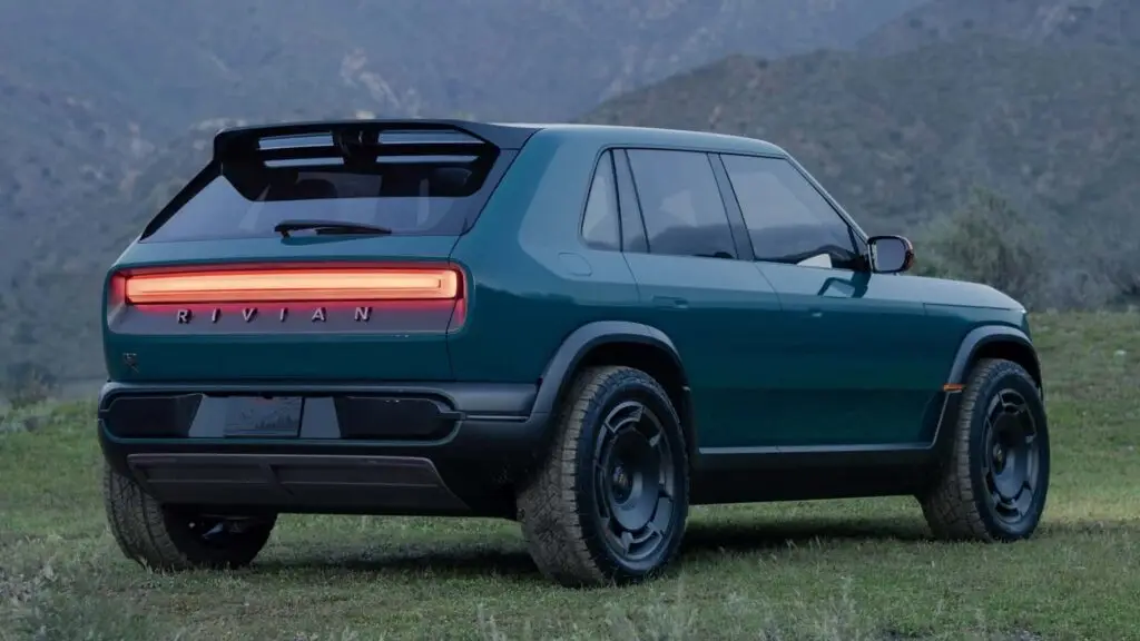 Rivian готує екстремальні версії своїх моделей? — photo 3