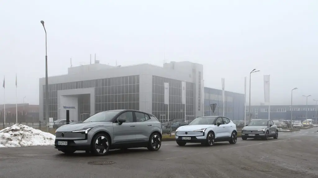 Тест-драйв Volvo EX30: Премиальный минимализм — photo 24