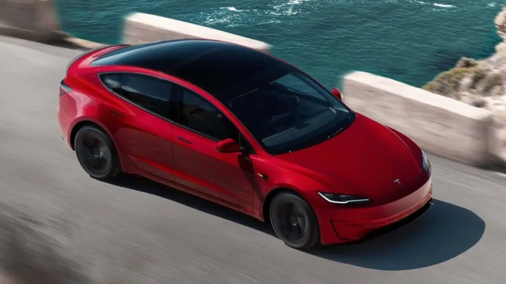 Нова Tesla Model 3 Performance розганяється до 100 км/год за 2,9 секунди — photo 2 Нова Tesla Model 3 Performance розганяється до 100 км/год за 2,9 секунди — photo 2