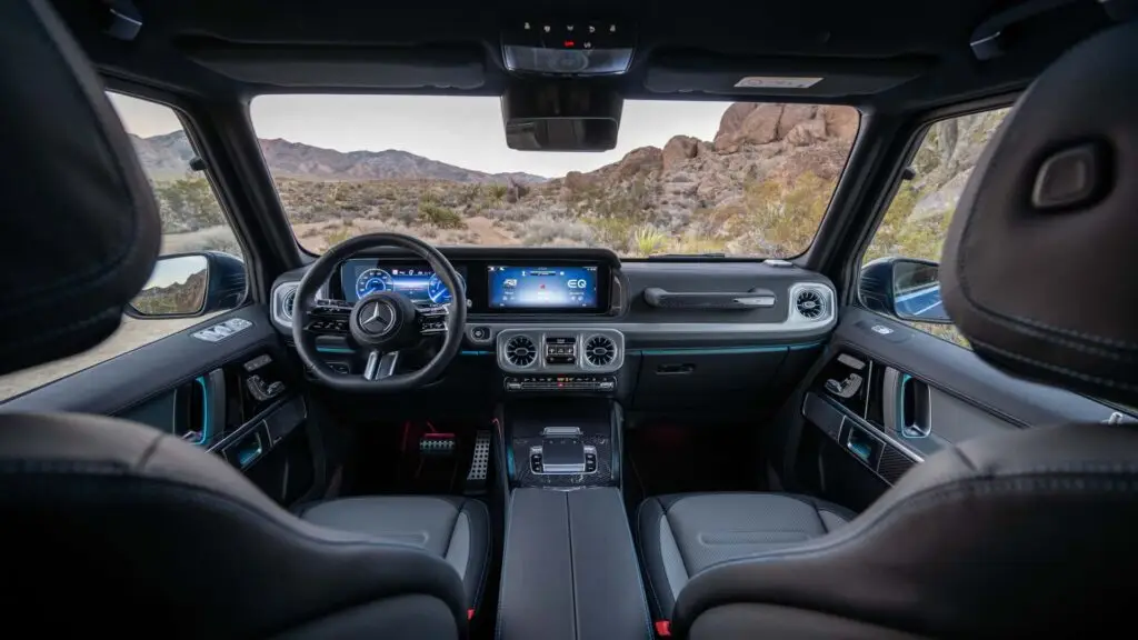 Серійний Mercedes G580 EQ отримав 4 електромотори — photo 6