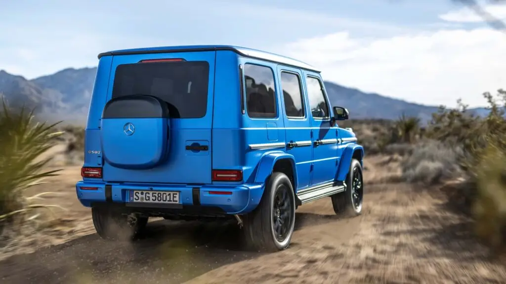Серійний Mercedes G580 EQ отримав 4 електромотори — photo 8