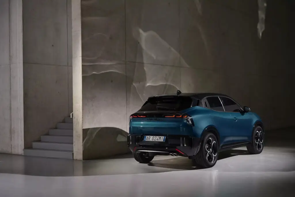 Alfa Romeo Milano превратился в Junior — photo 2