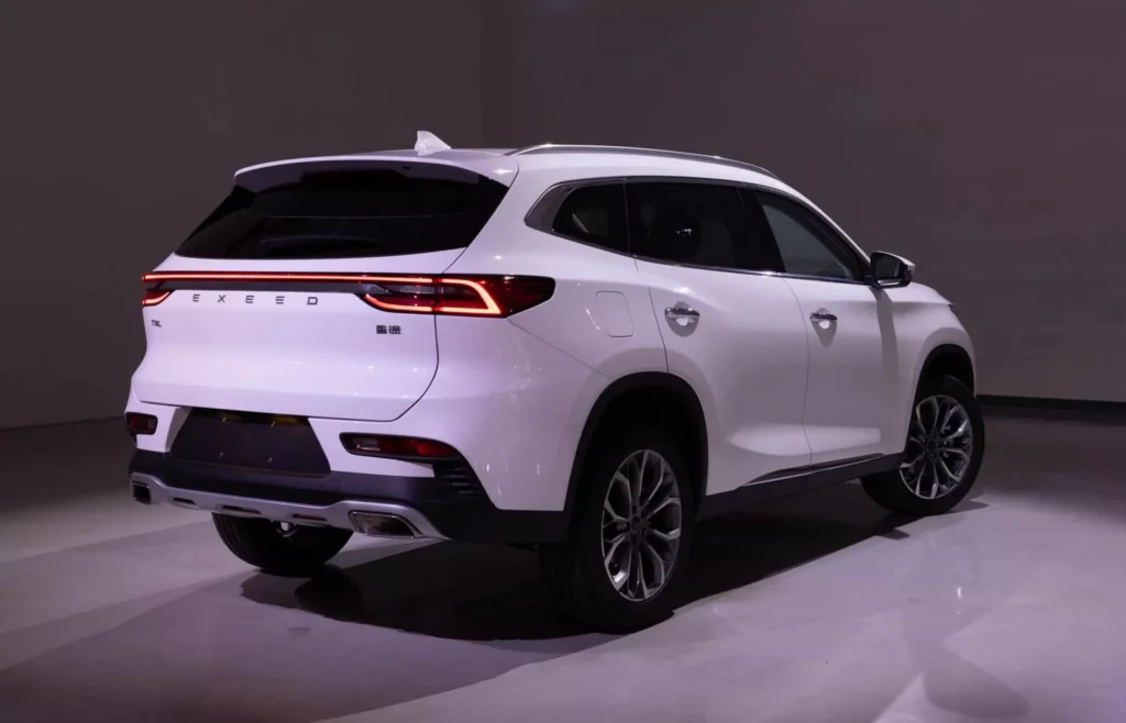 Jaguar Land Rover використає EV-платформу від Chery? — photo 2