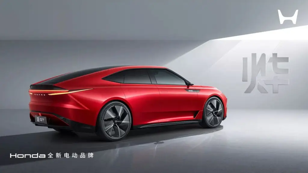 Honda анонсувала 3 електромобілі бренду Ye — photo 7