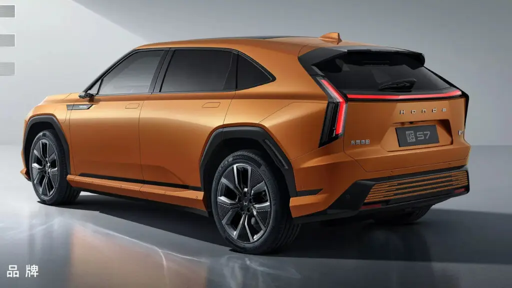 Honda анонсувала 3 електромобілі бренду Ye — photo 3