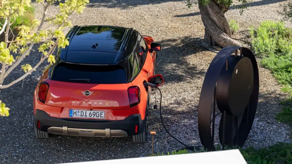 Mini Aceman нарешті представлено — photo 3